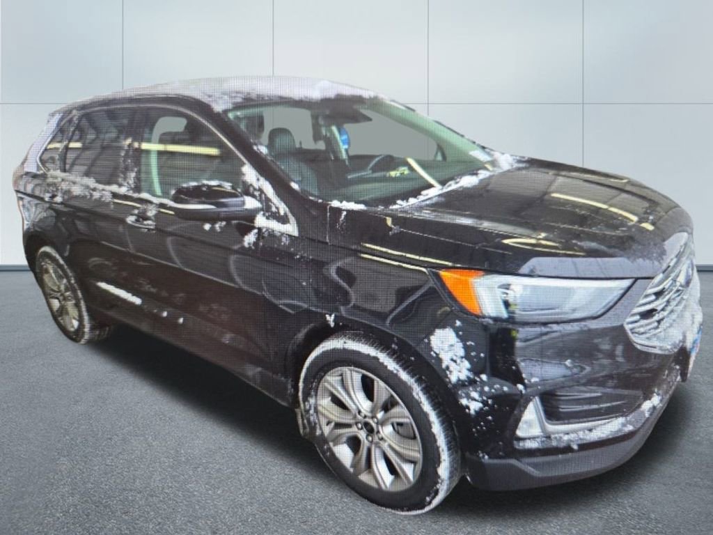 Used 2023 Ford Edge Titanium video 2