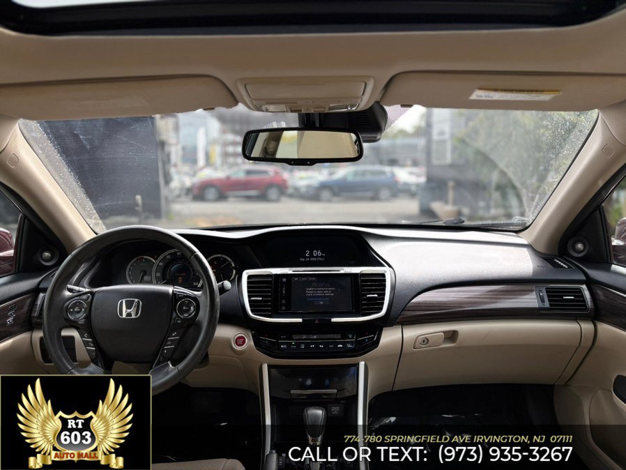 Used 2017 Honda Accord EX-L image 11