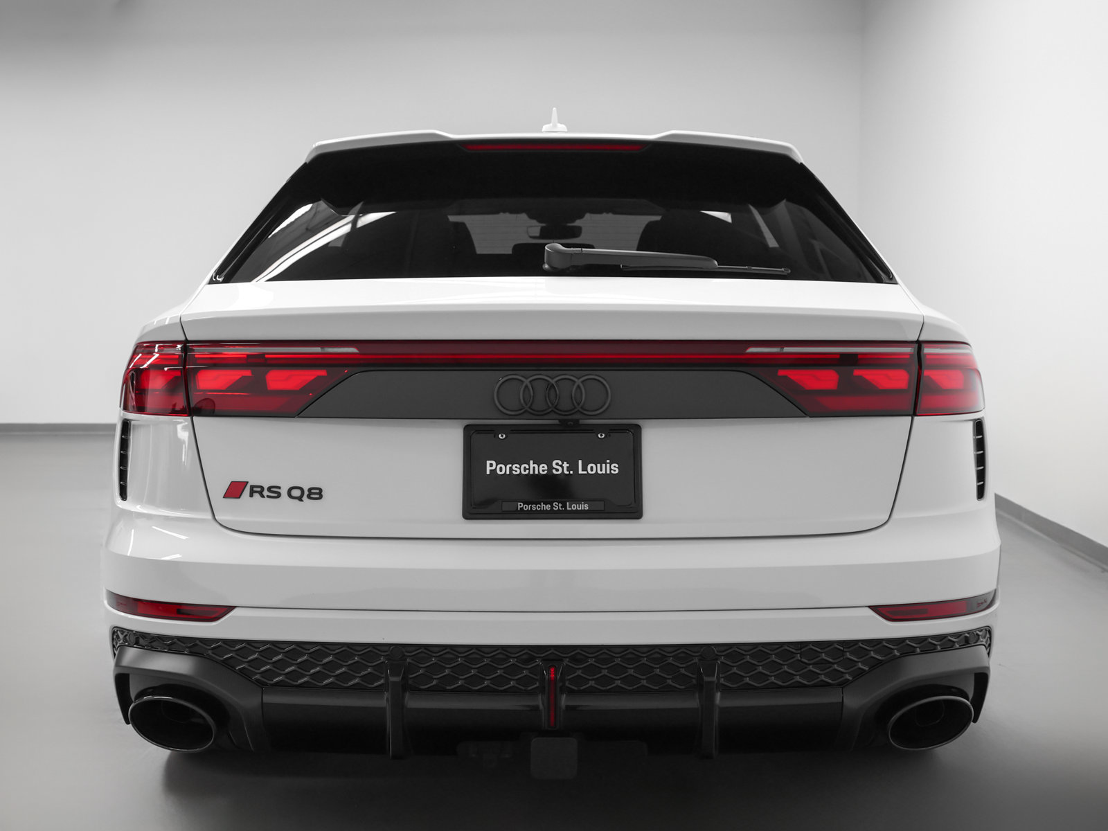 Used 2026 Audi RS Q8 performance AWD/4WD image 11