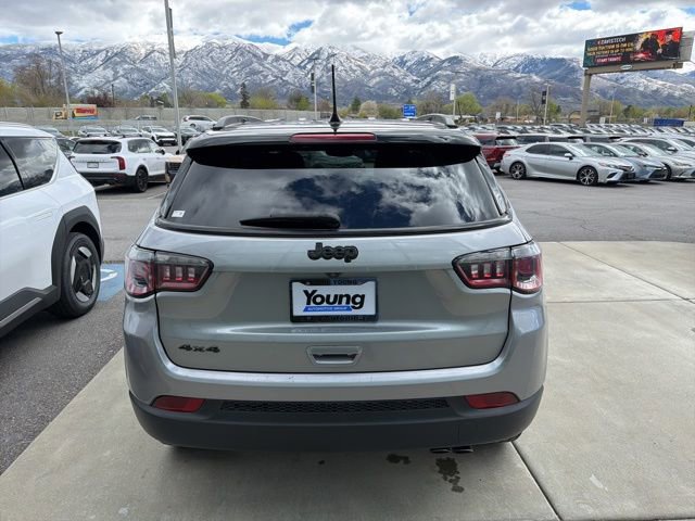 Used 2020 Jeep Compass Latitude image 5