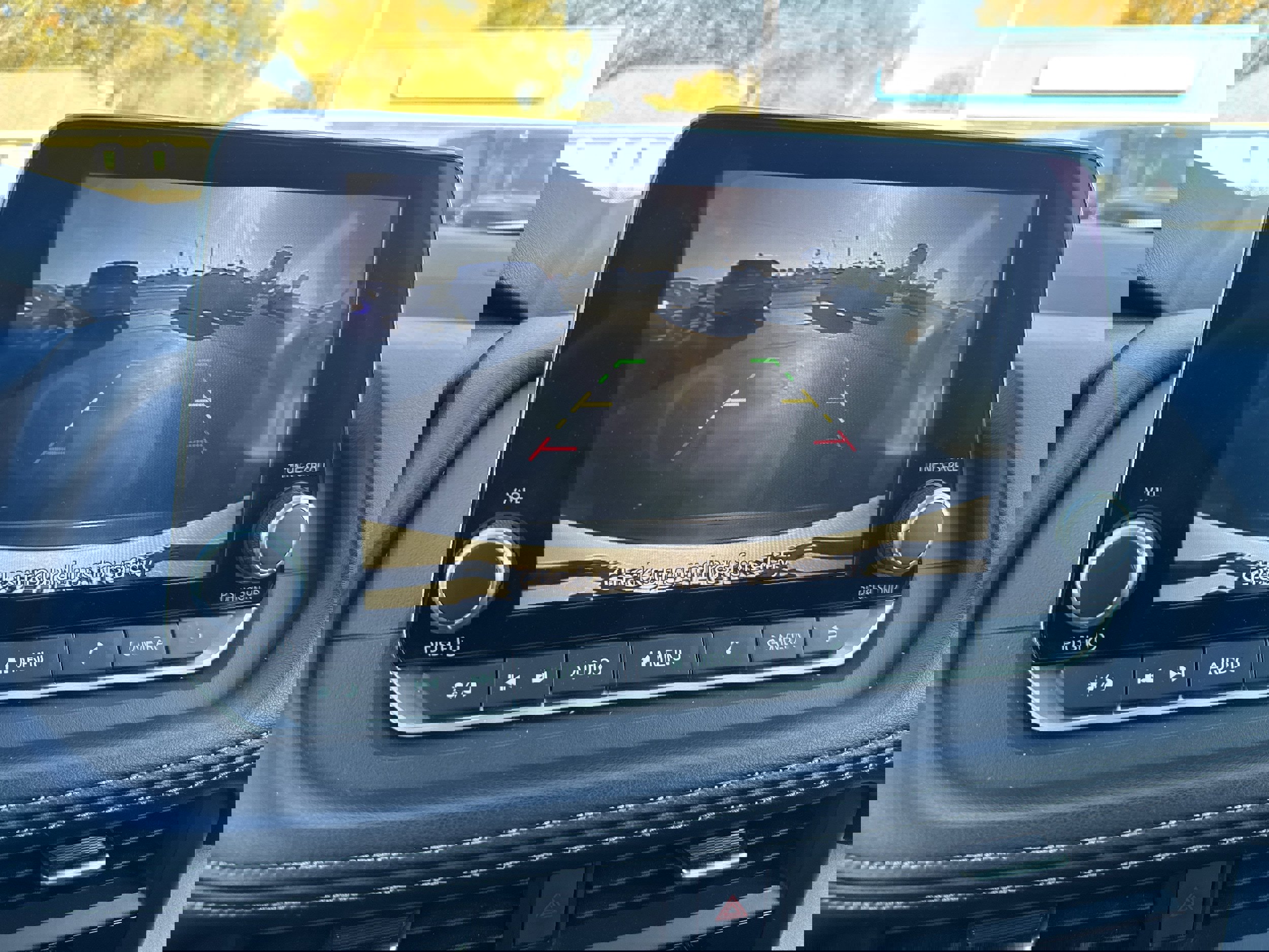 Used 2023 Nissan Rogue SV image 12