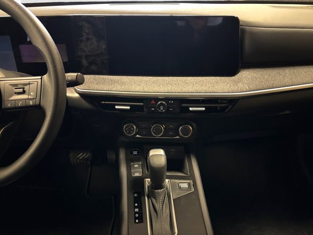 New 2026 Nissan Kicks S image 11