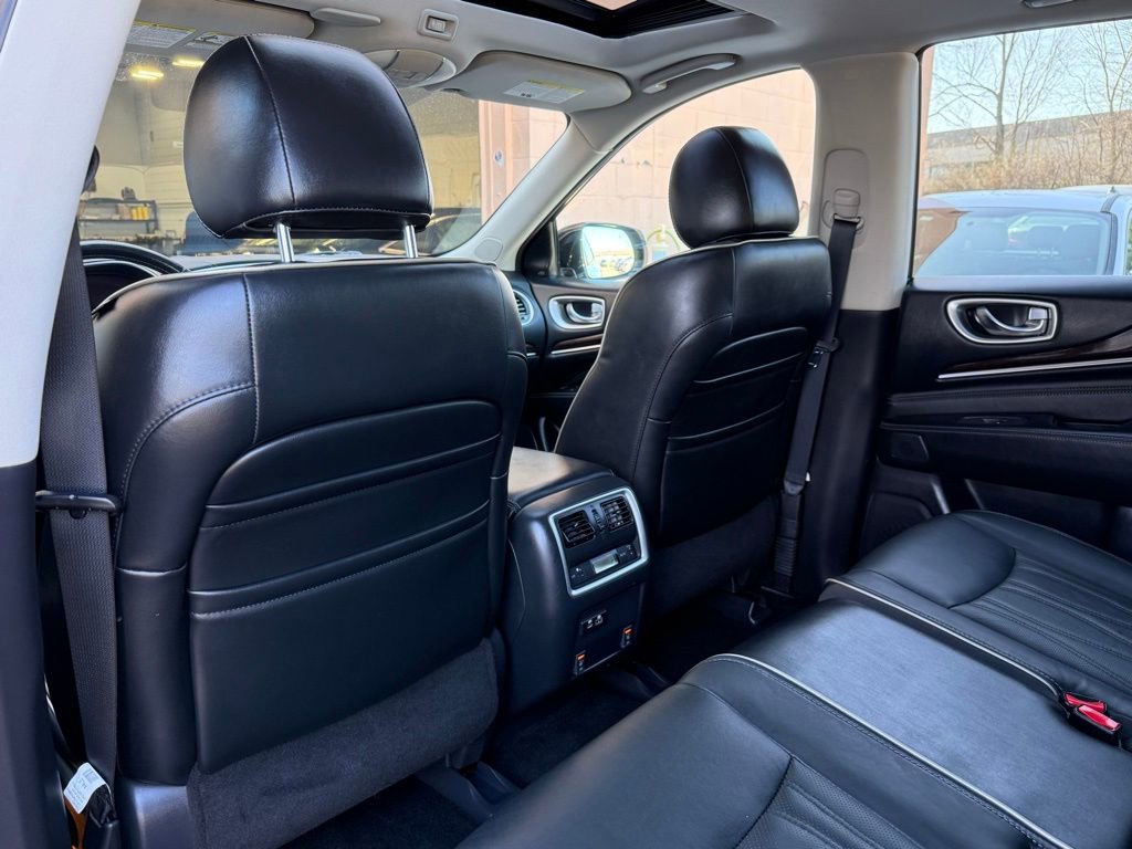 Used 2019 INFINITI QX60 Luxe w/ Sensory Package image 13