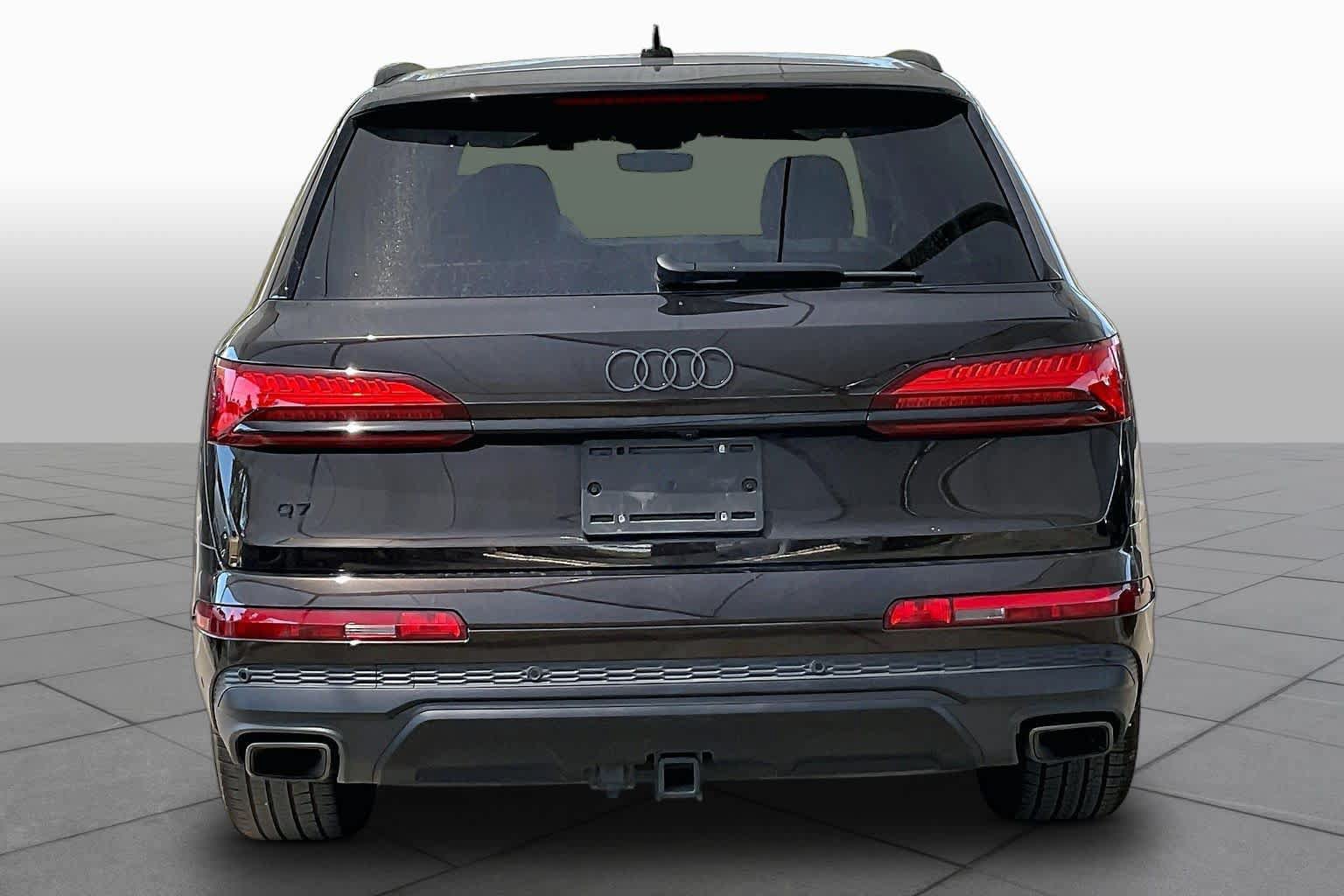 Used 2025 Audi Q7 2.0T Premium Plus w/ Premium Plus Package AWD/4WD image 5