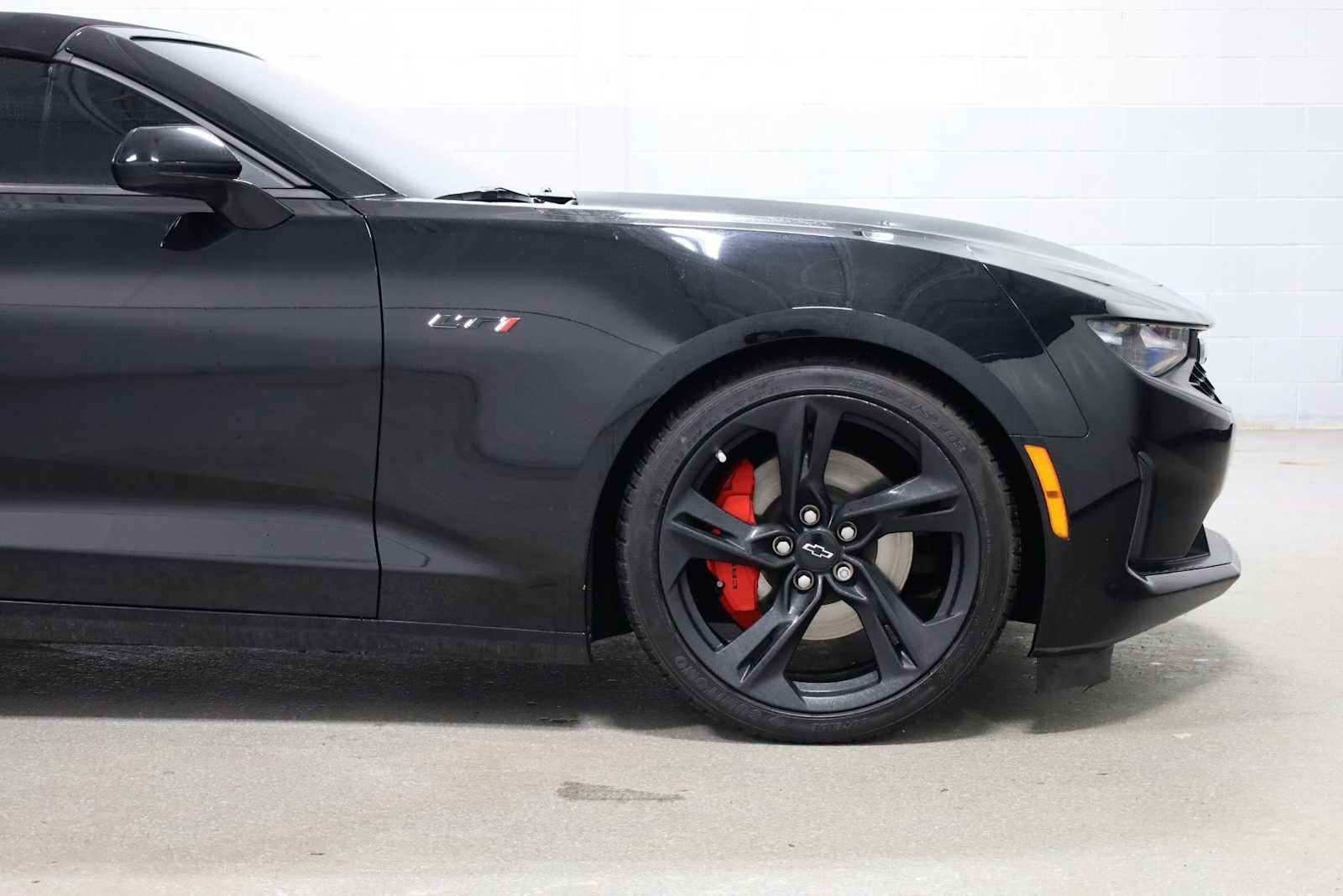 Used 2023 Chevrolet Camaro LT w/ Technology Package image 11