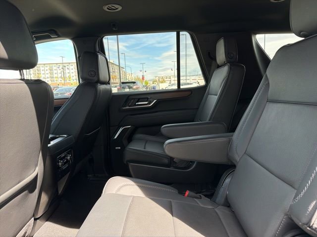 Used 2025 GMC Yukon Denali image 20