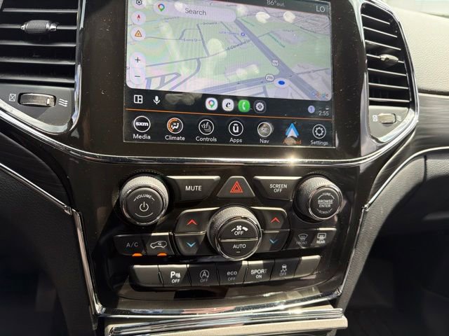 Used 2021 Jeep Grand Cherokee Limited w/ Trailer Tow Group IV AWD/4WD image 30