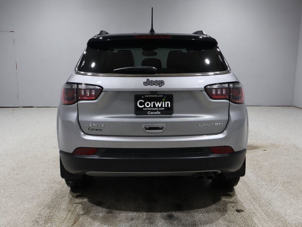 Used 2022 Jeep Compass Limited image 3
