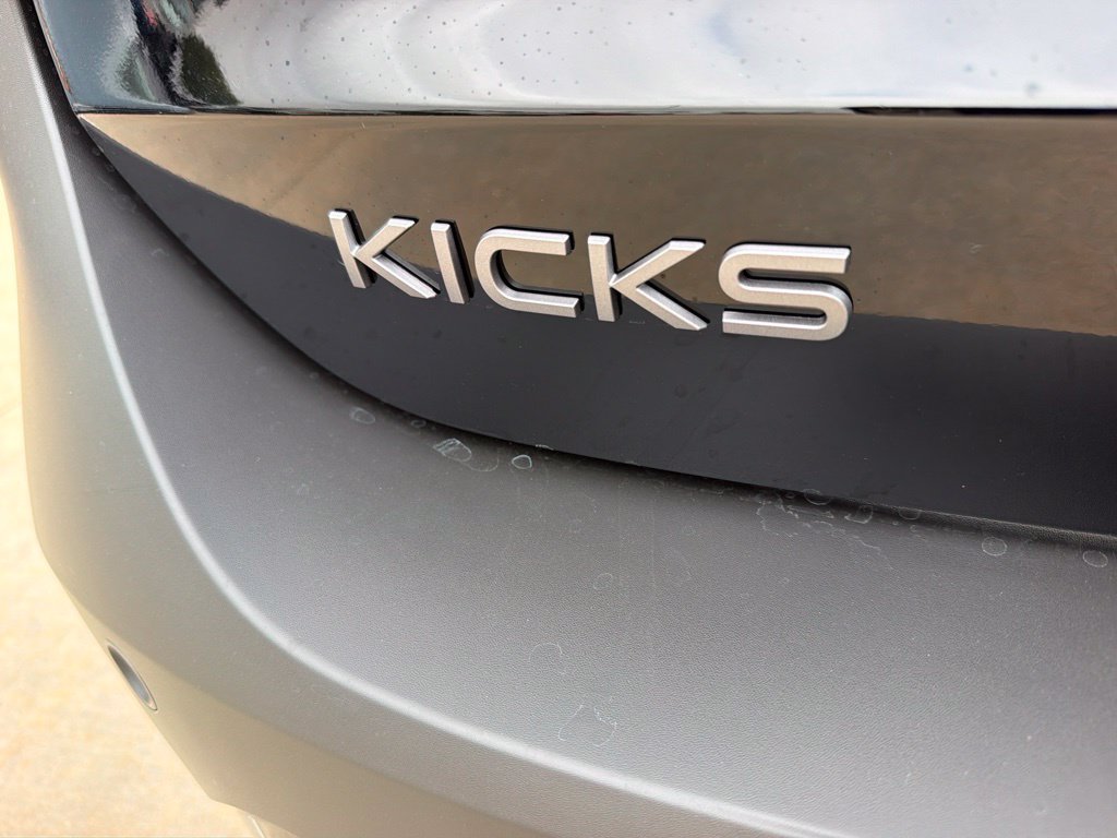 New 2027 Nissan Kicks SR AWD/4WD image 10