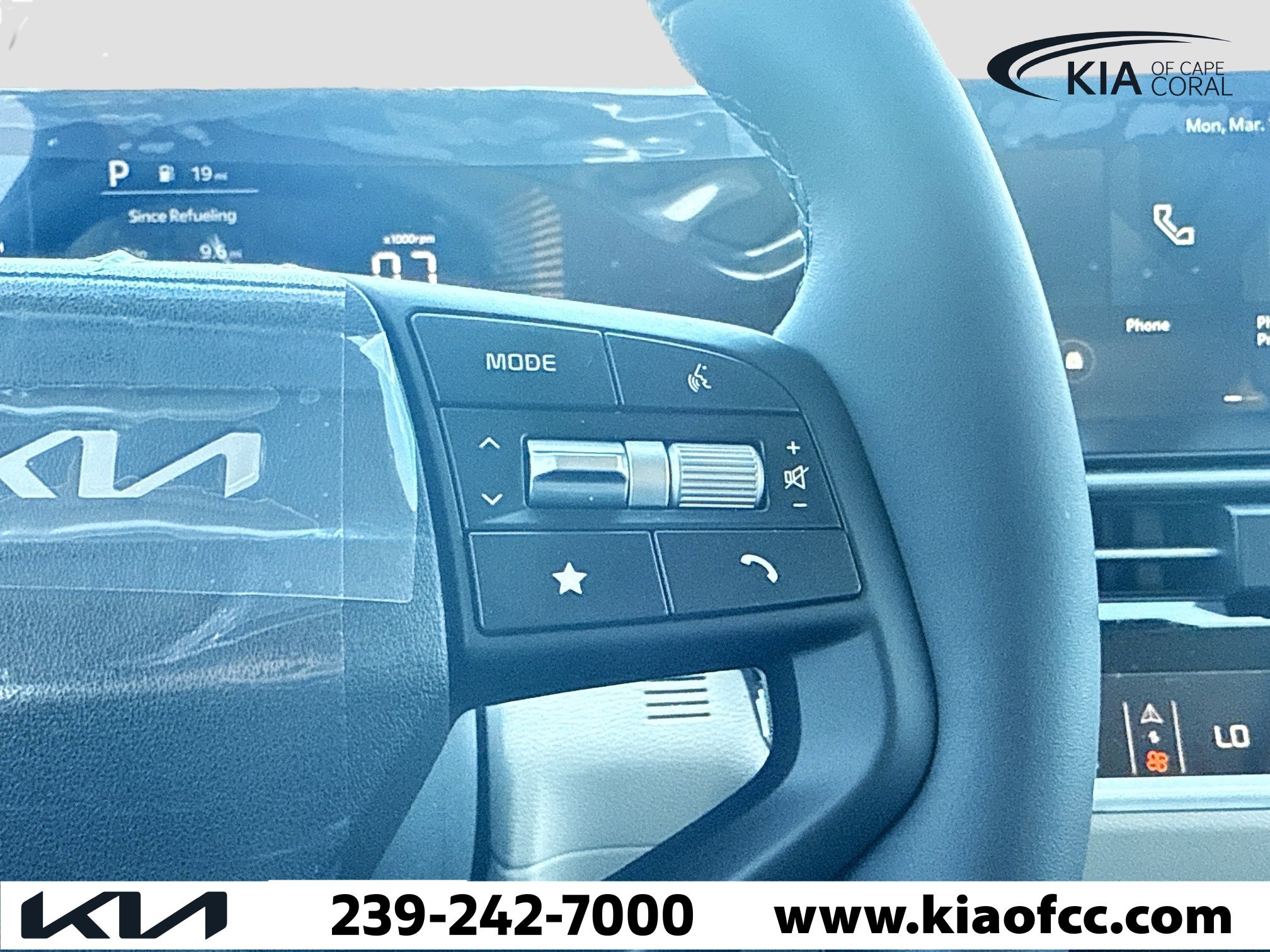 New 2026 Kia Sportage EX image 36