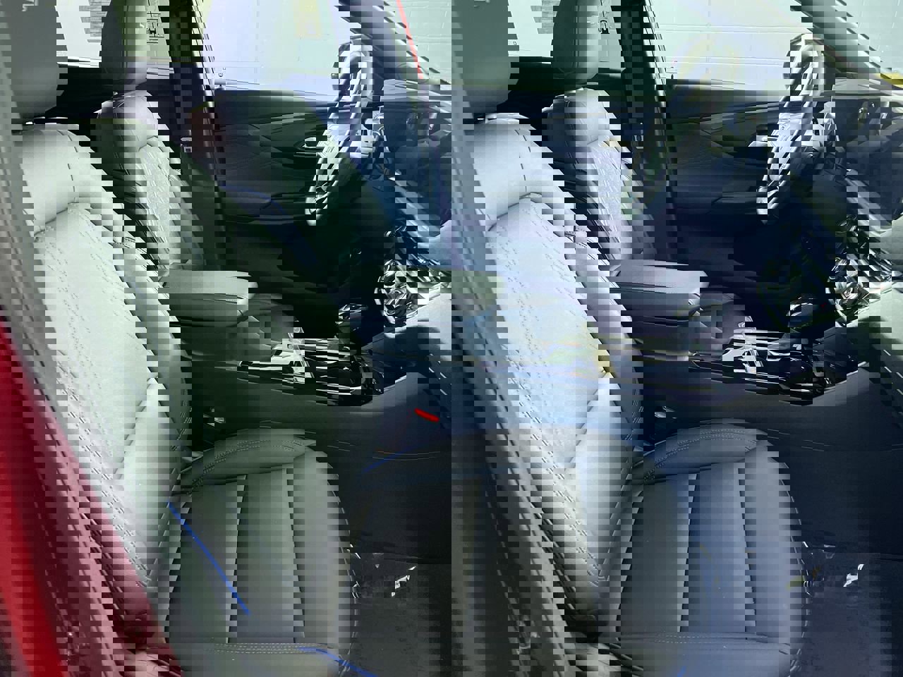 Used 2024 Buick Envista Sport Touring w/ Convenience I Package image 28