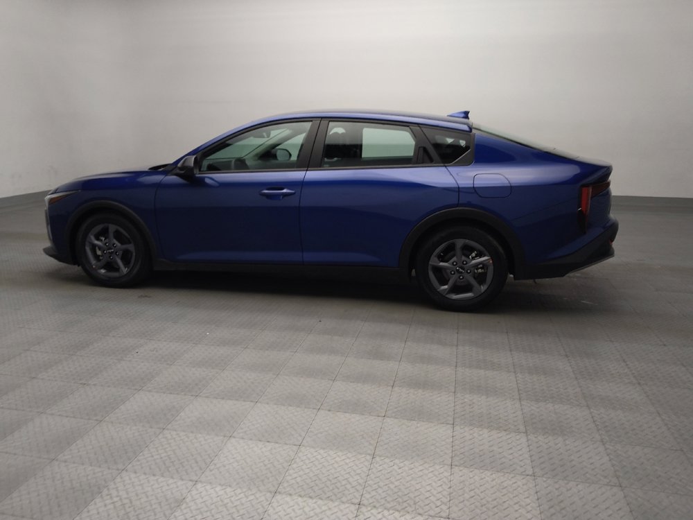 Used 2025 Kia K4 LXS image 3