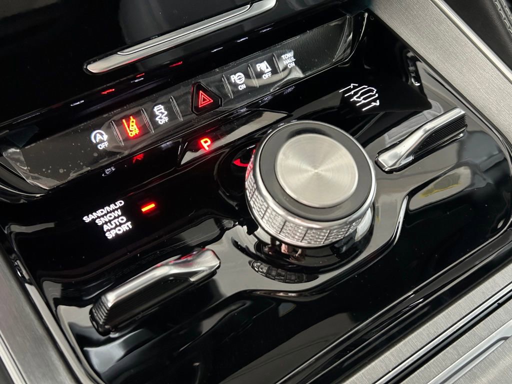 New 2026 Jeep Grand Wagoneer L Limited image 19