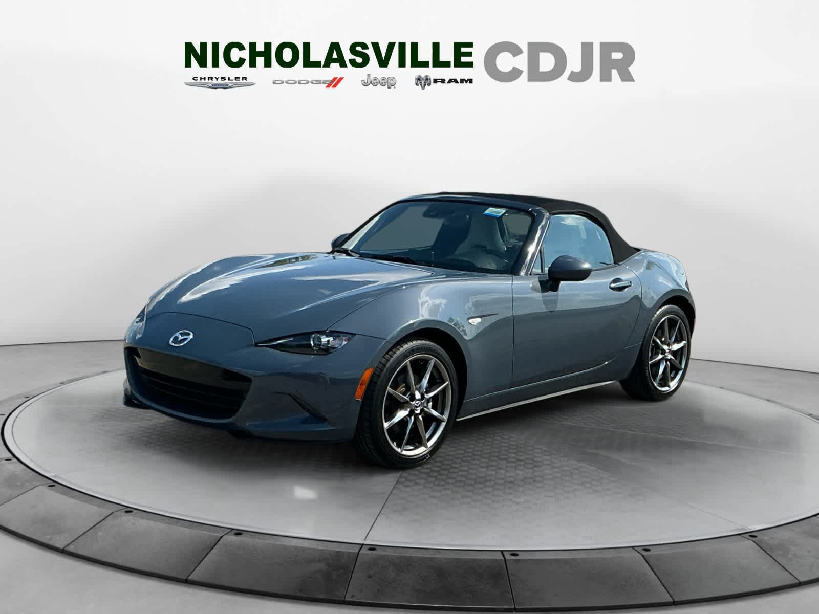 Used 2021 MAZDA MX-5 Miata Grand Touring RWD image 1