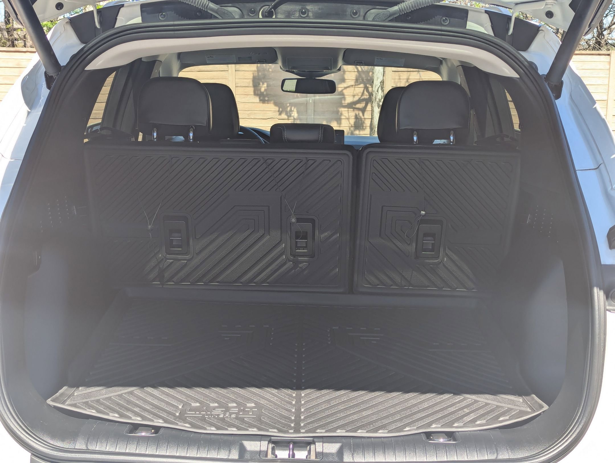 Used 2023 Ford Escape Platinum w/ Premium Technology Package image 24