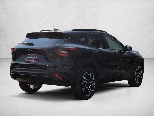 New 2026 Chevrolet Trax RS w/ Sunroof Package FWD video 2