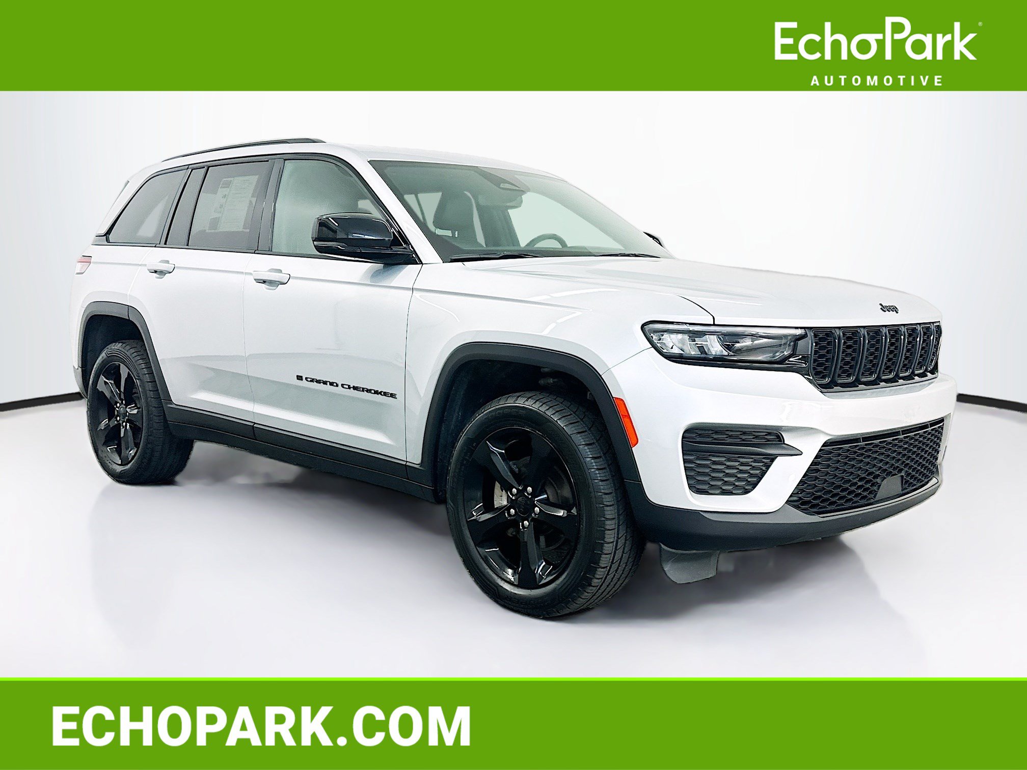 Used 2024 Jeep Grand Cherokee Altitude