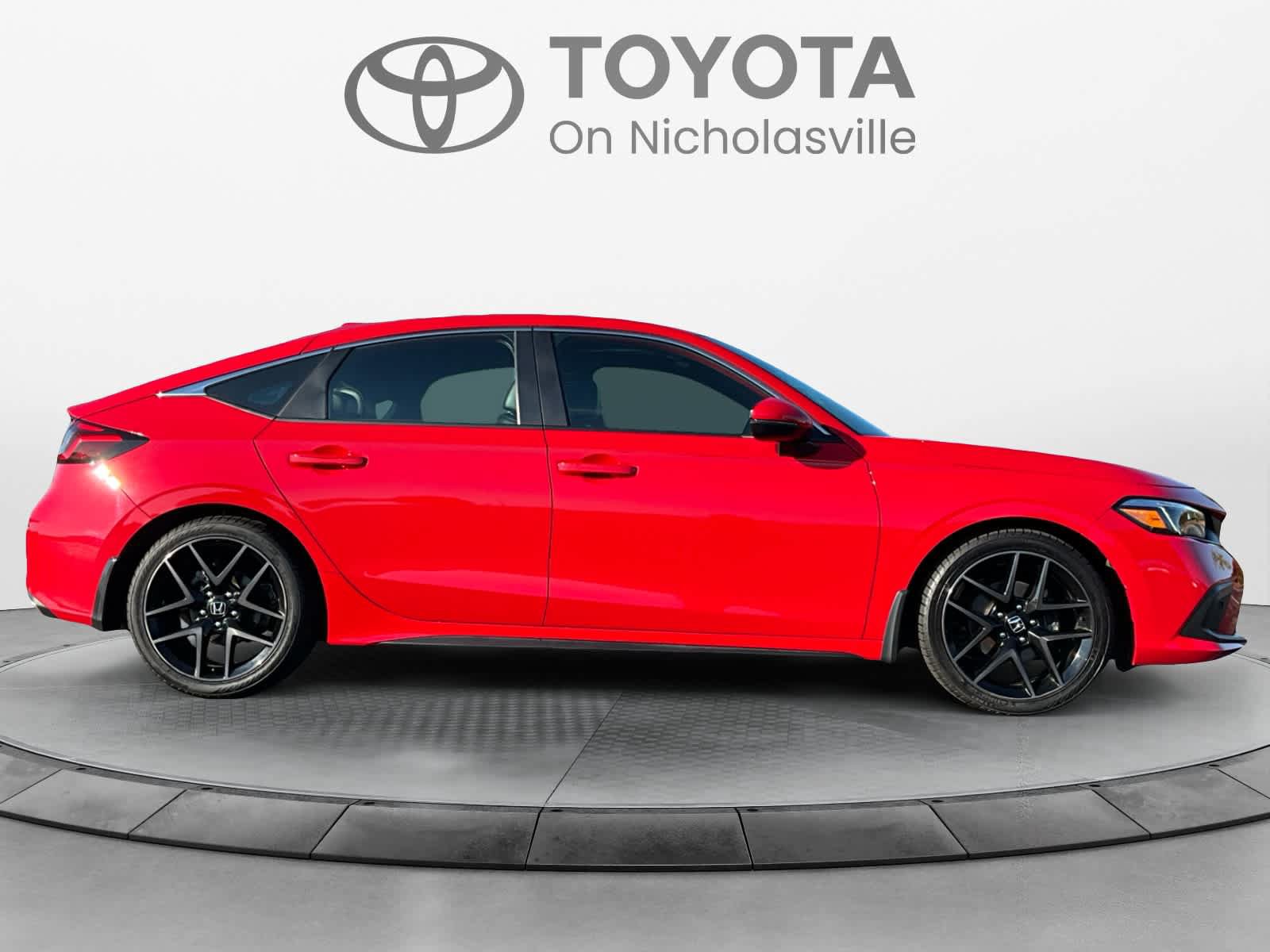 Used 2023 Honda Civic Sport Touring image 6