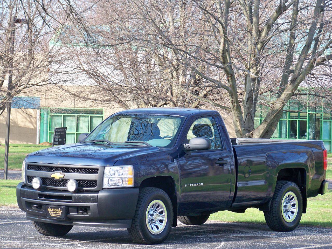 Used 2012 Chevrolet Silverado 1500 W/T image 2