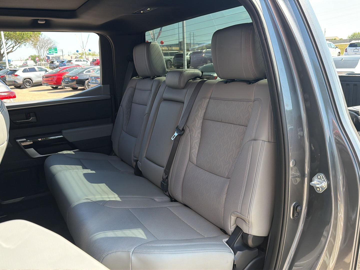 Used 2025 Toyota Tundra Limited image 12