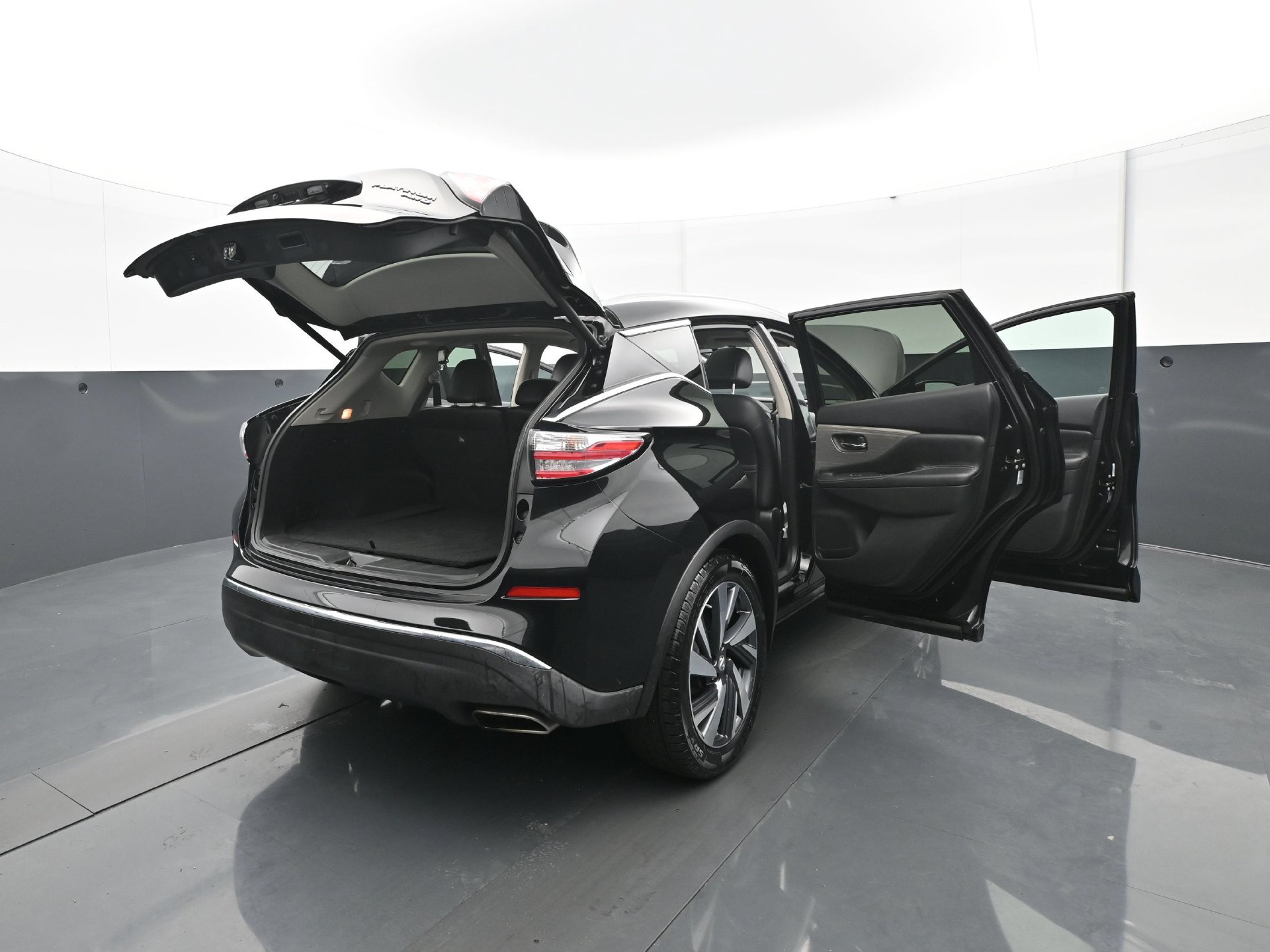 Used 2015 Nissan Murano Platinum w/ Platinum Technology Package AWD/4WD image 40