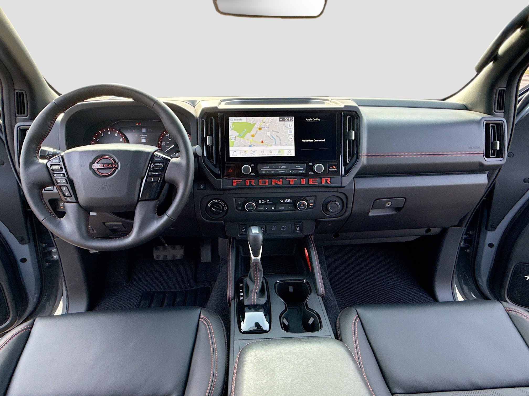 Used 2025 Nissan Frontier PRO-4X w/ Pro Premium Package image 3