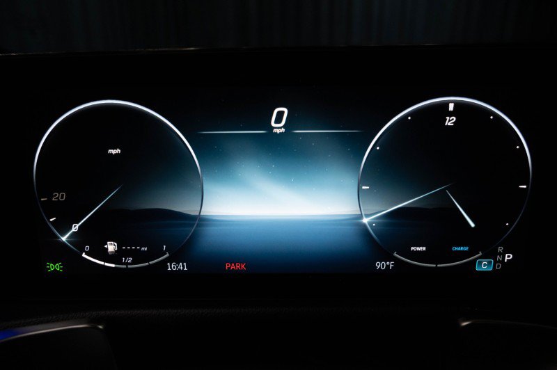 New 2026 Mercedes-Benz GLB 250 image 22