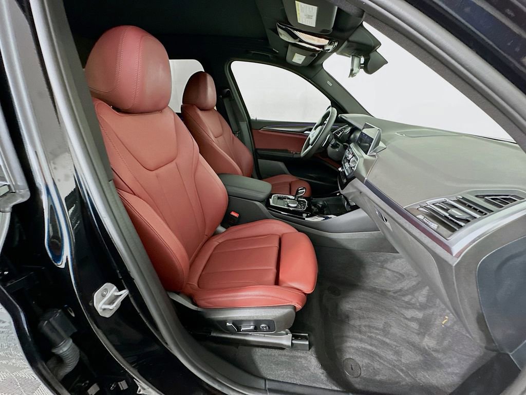Certified 2024 BMW X3 xDrive30i w/ M Sport Package image 29
