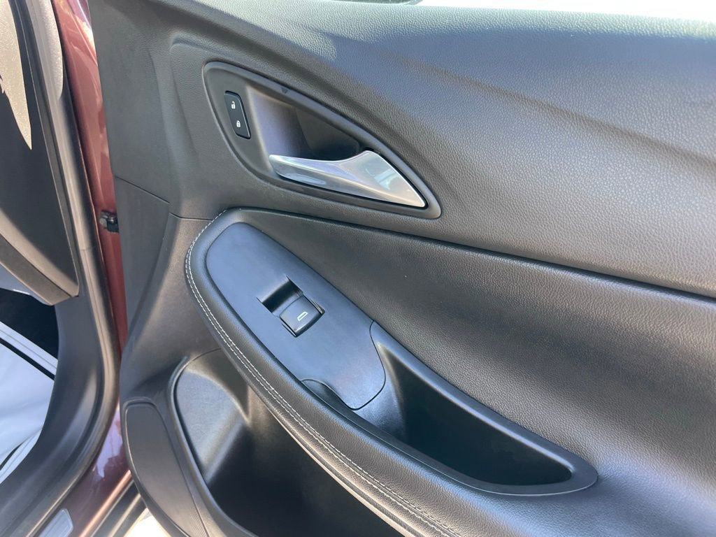 Used 2022 Buick Encore GX Select image 30