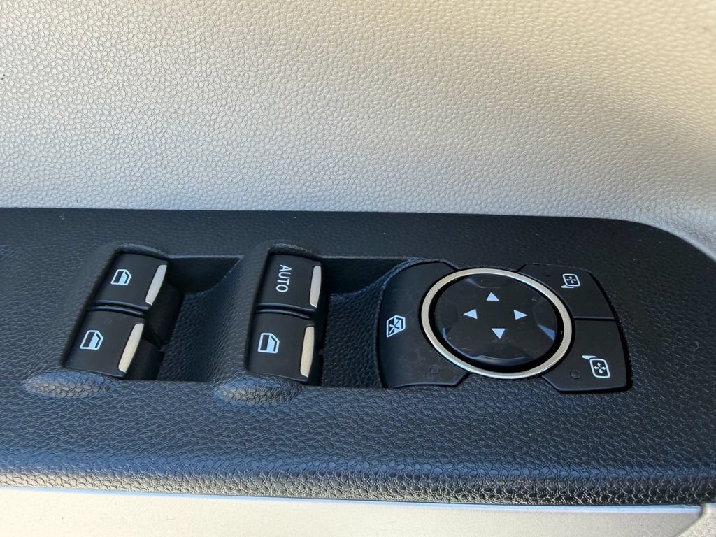 Used 2018 Ford EcoSport S FWD image 20