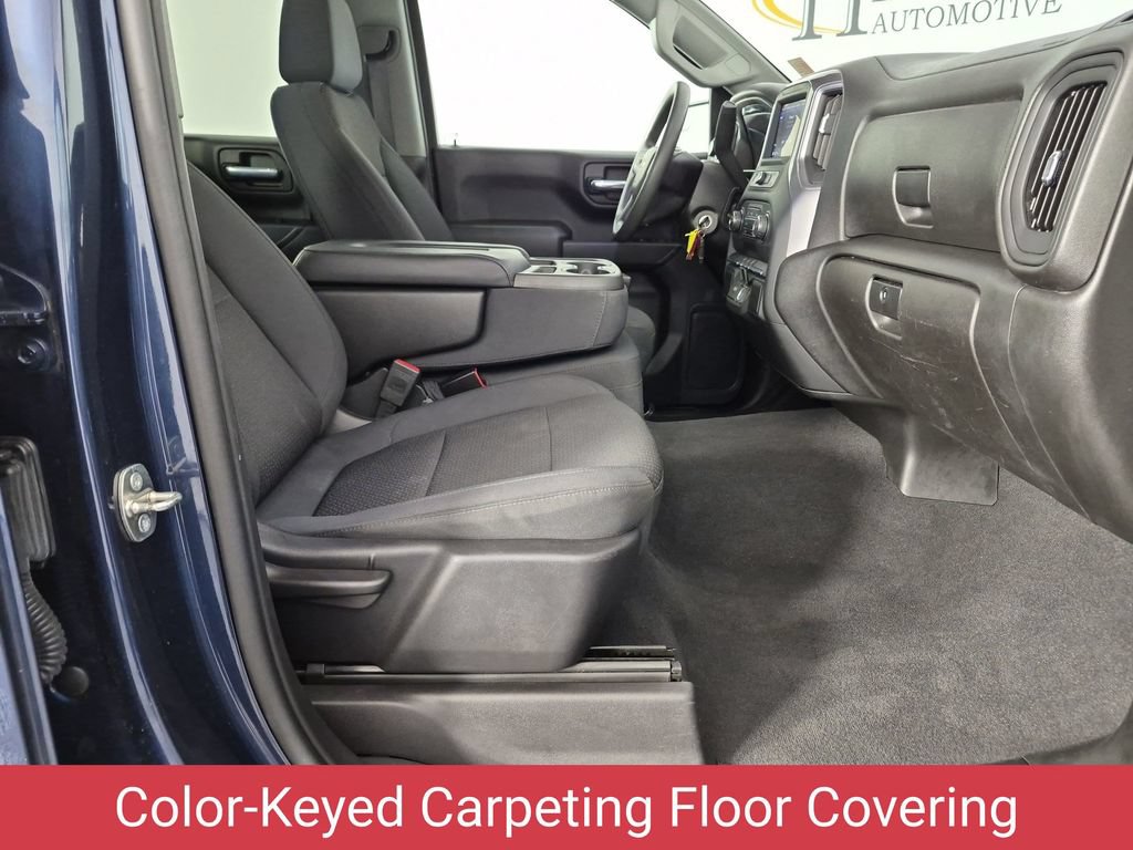 Certified 2020 Chevrolet Silverado 1500 Custom w/ Custom Value Package AWD/4WD image 35