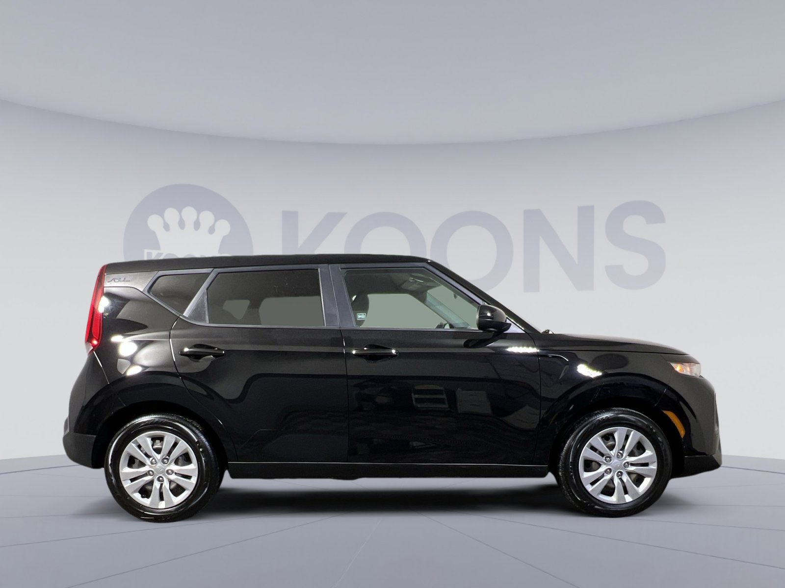 Used 2021 Kia Soul LX image 7