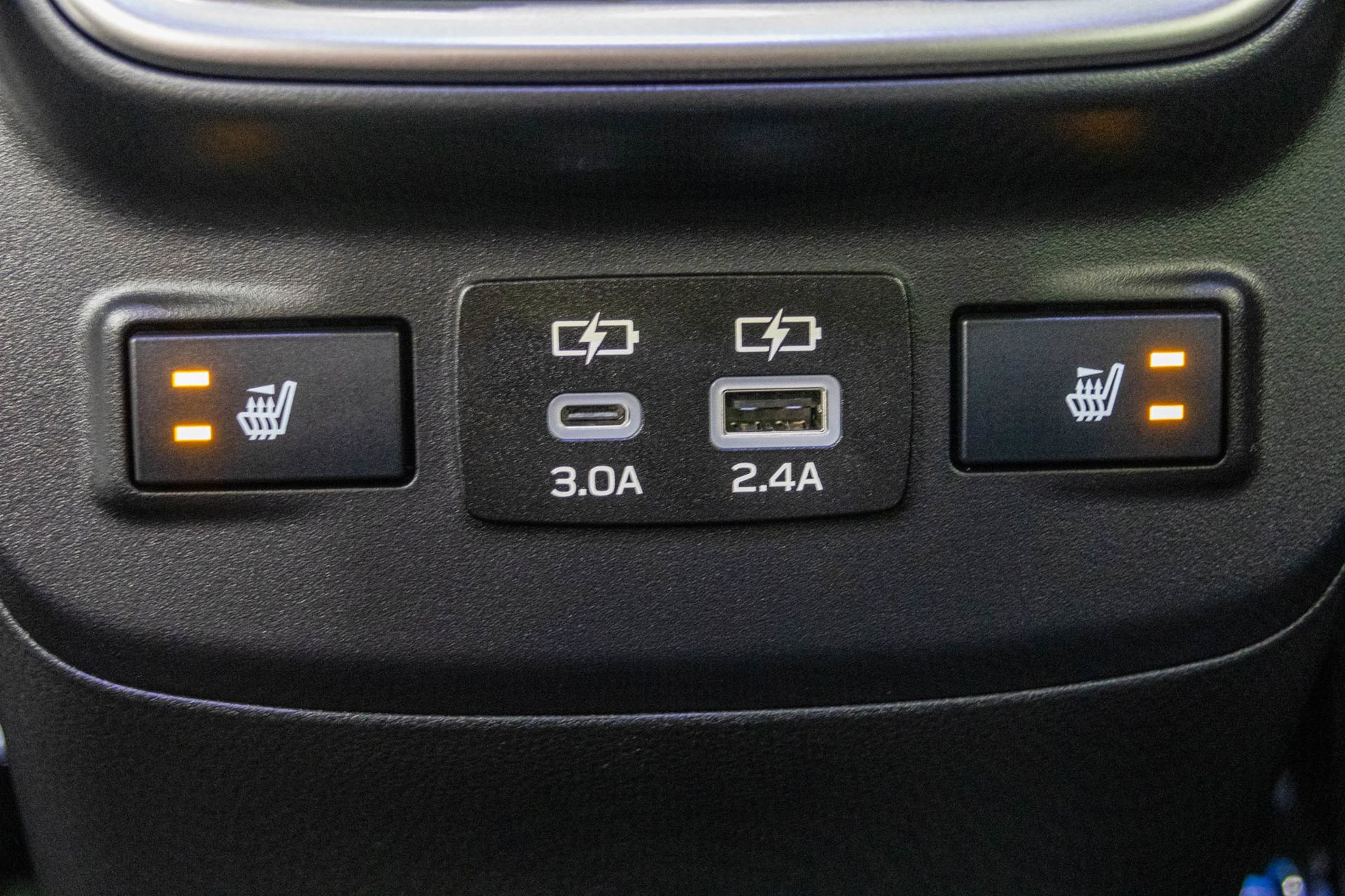 Used 2025 Subaru Outback Touring XT AWD/4WD image 41