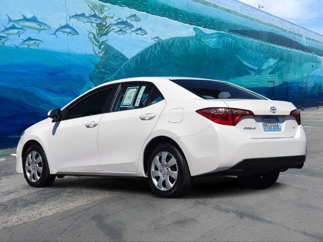 Used 2019 Toyota Corolla LE FWD image 2