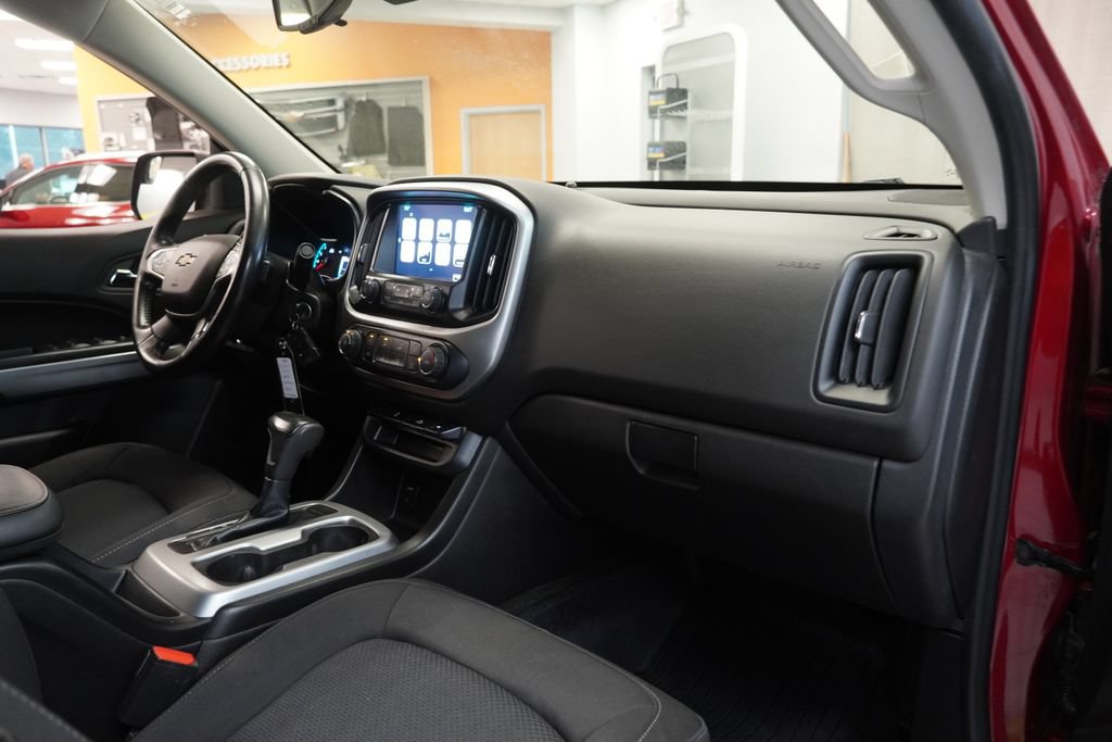 Certified 2018 Chevrolet Colorado LT w/ LT Convenience Package AWD/4WD image 35