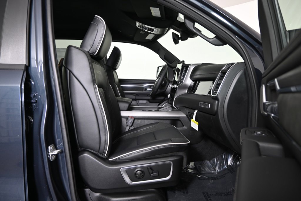 New 2026 RAM 1500 Laramie w/ Night Edition image 14