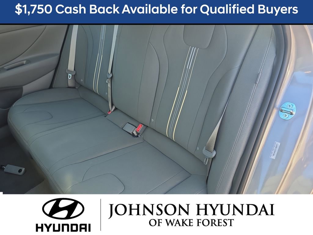 New 2026 Hyundai Elantra Blue image 22