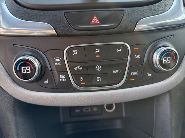 Used 2020 Chevrolet Equinox LT image 19