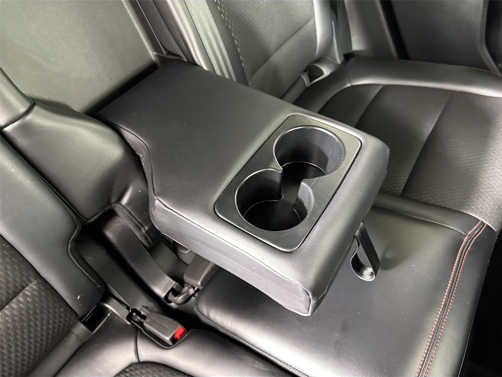 Used 2025 Ford Escape ST-Line FWD image 36
