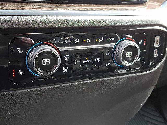 Used 2023 Chevrolet Silverado 1500 LT image 16