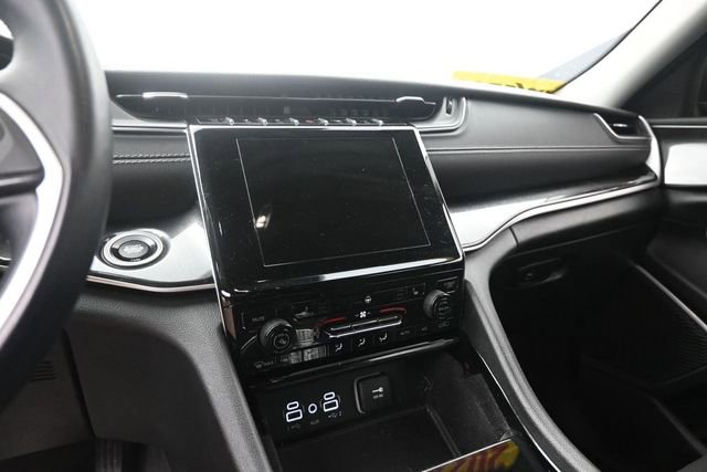 Used 2022 Jeep Grand Cherokee L Laredo w/ Luxury Tech Group I AWD/4WD image 24