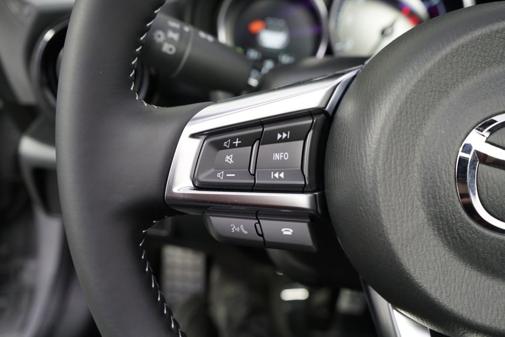 New 2026 MAZDA MX-5 Miata Club w/ Interior Package RWD image 34