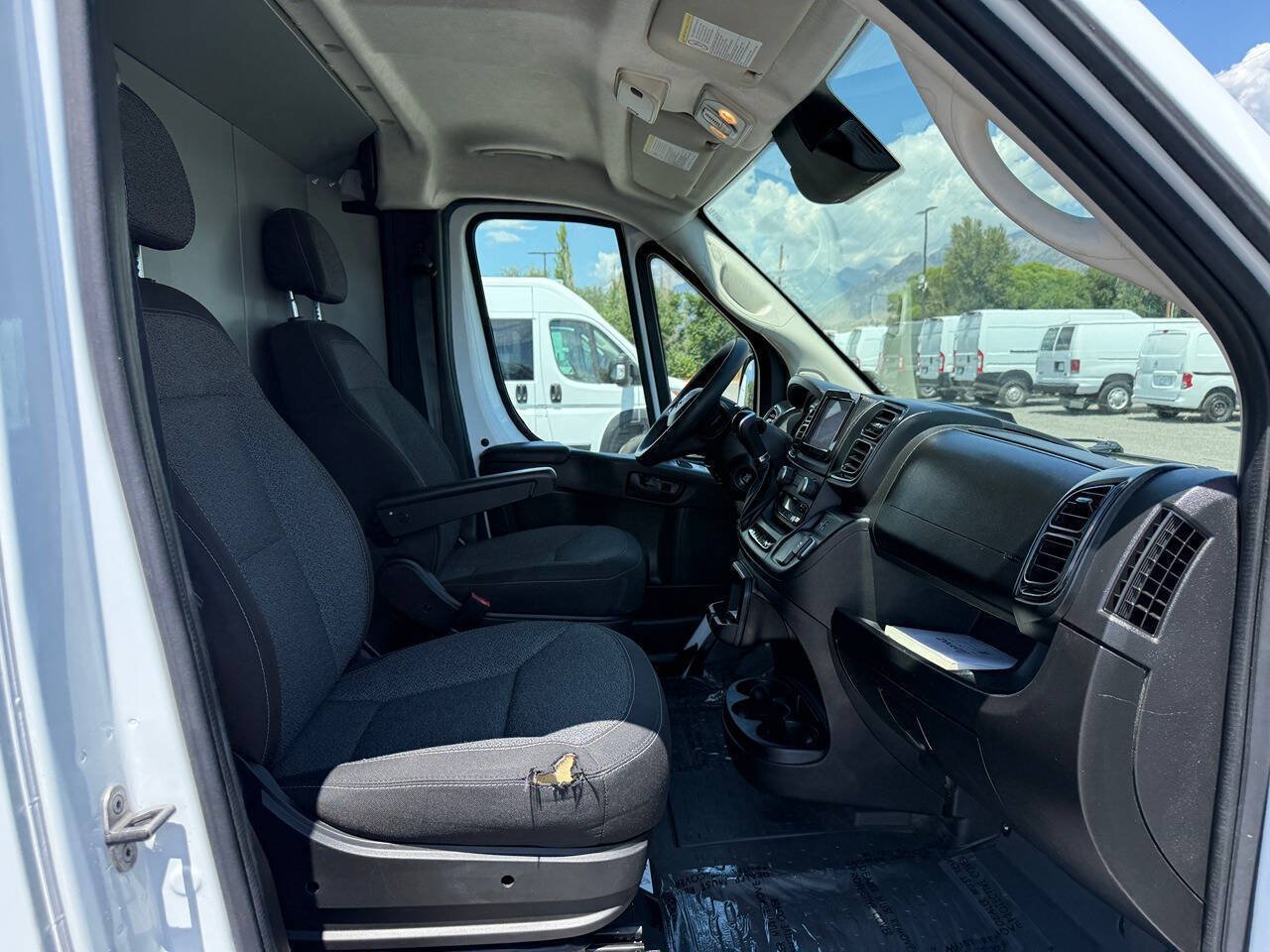 Used 2023 RAM ProMaster 2500 FWD image 18