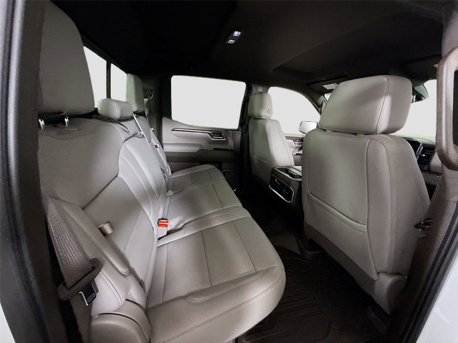 Used 2024 GMC Sierra 1500 SLT image 21