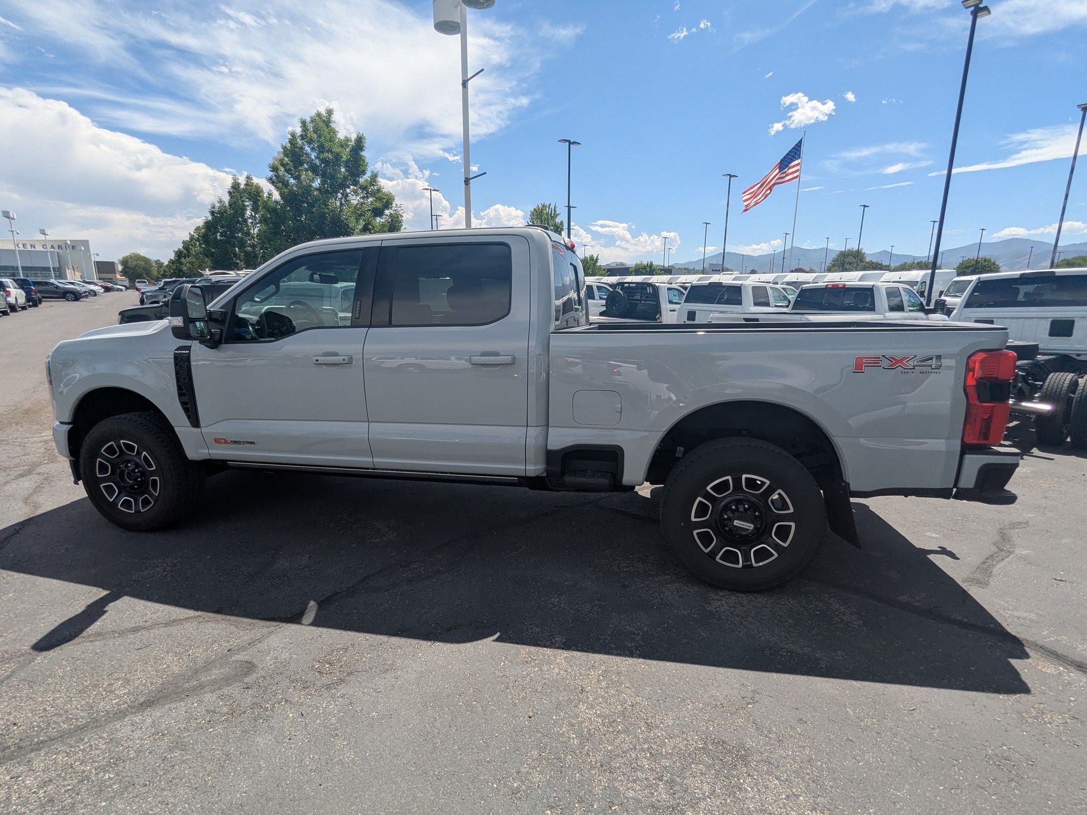 Used 2026 Ford F350 Platinum AWD/4WD image 10