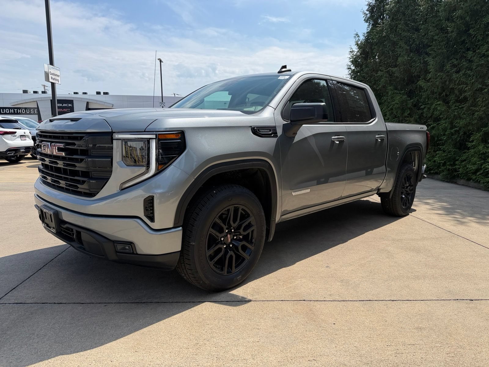 New 2026 GMC Sierra 1500 Elevation AWD/4WD image 7