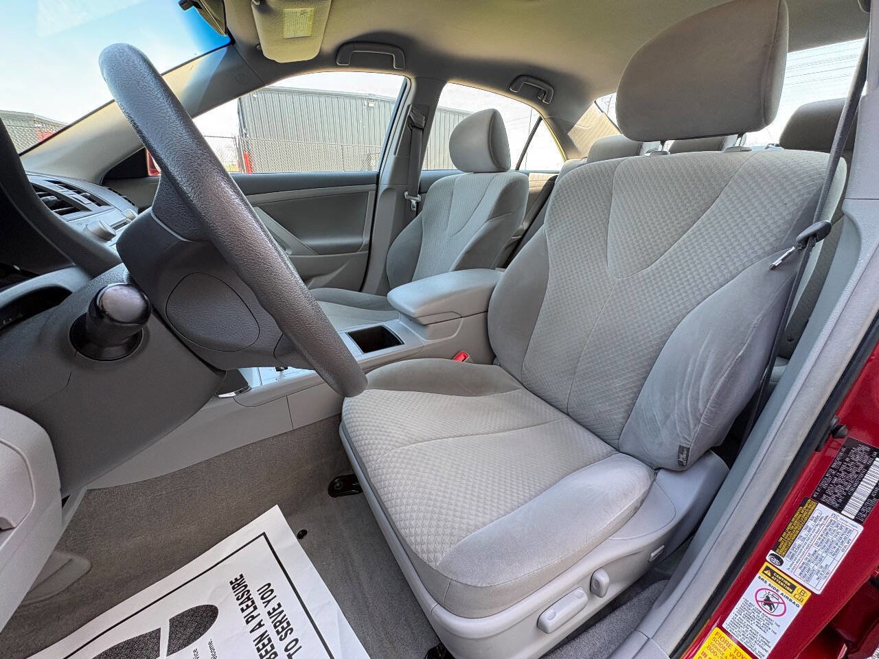 Used 2007 Toyota Camry LE FWD image 8