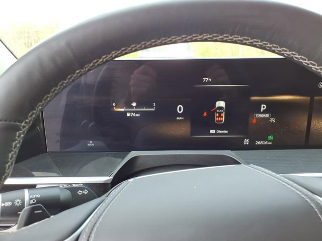 Used 2025 INFINITI QX80 Sensory image 8