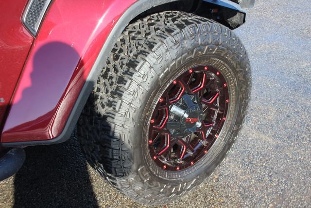 Used 2021 Jeep Gladiator Willys image 33