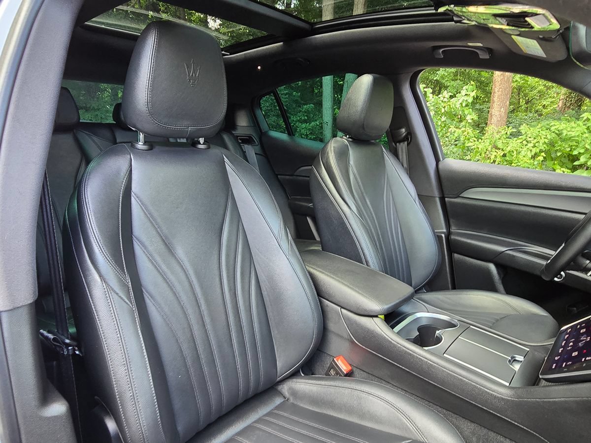 Used 2023 Maserati Grecale GT AWD/4WD image 19